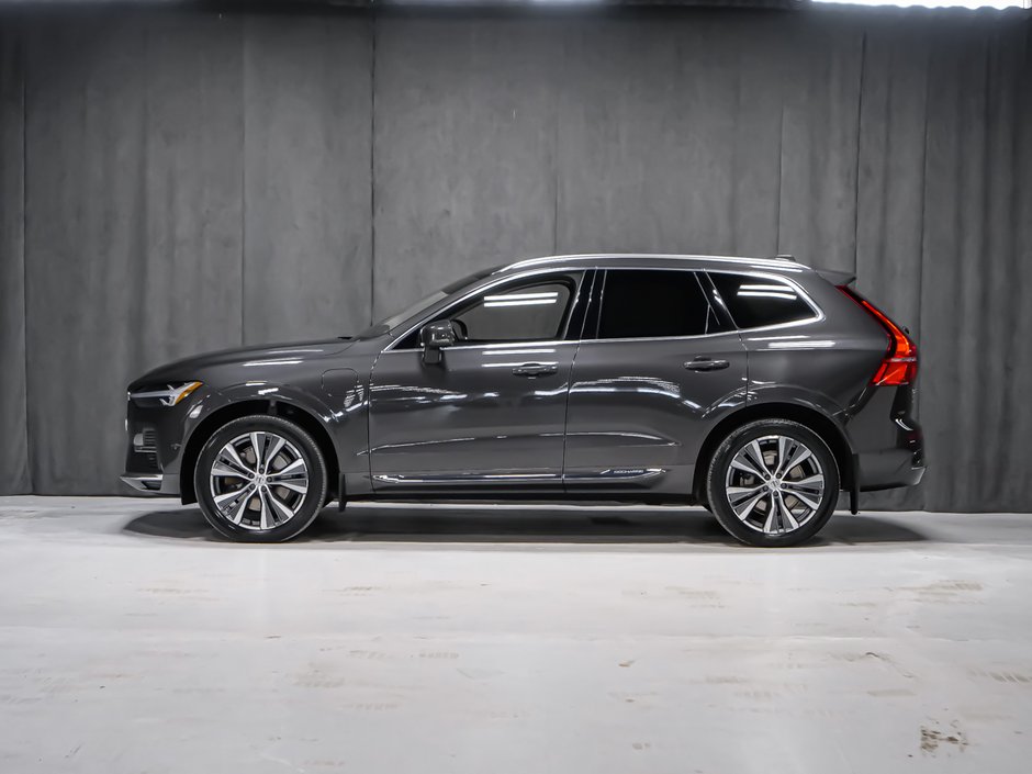 2022 Volvo XC60 Recharge T8 INSCRIPTION-2