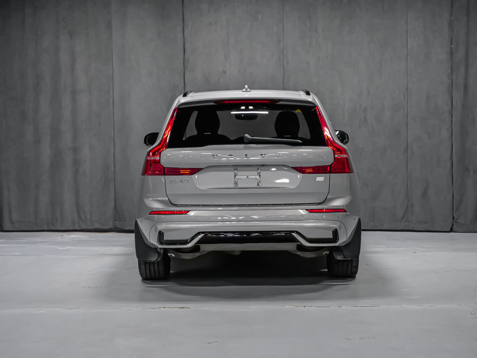 Volvo XC60 Recharge T8 ULTIMATE DARK 2023-5