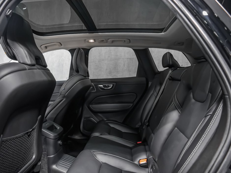 Volvo XC60 Recharge T8 ULTIMATE BRIGHT BOWERS 2023-13
