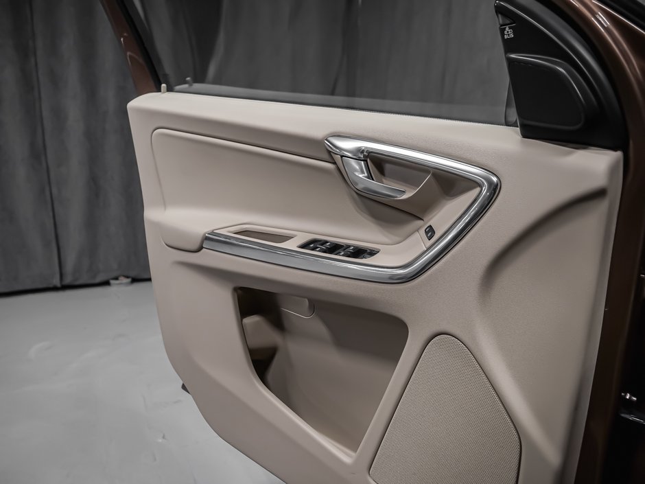 Volvo XC60 V6, SUNROOF, 4D SPORT, 6GEAR GEARTRONIC 2013-8