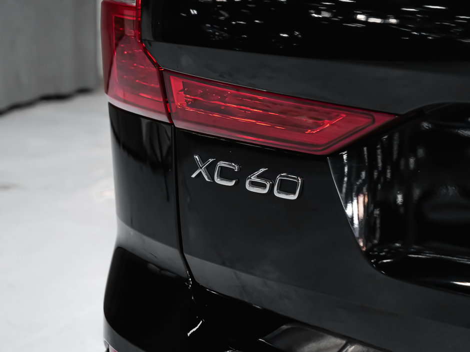 Volvo XC60 Momentum 2018-9