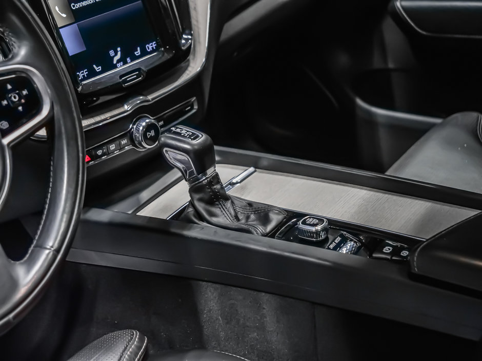 Volvo XC60 T6 INSCRIPTION 2019-9
