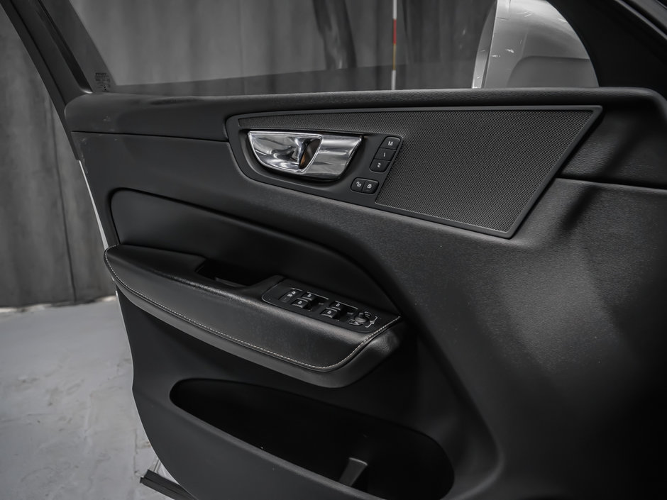 Volvo XC60 T6 INSCRIPTION 2019-11