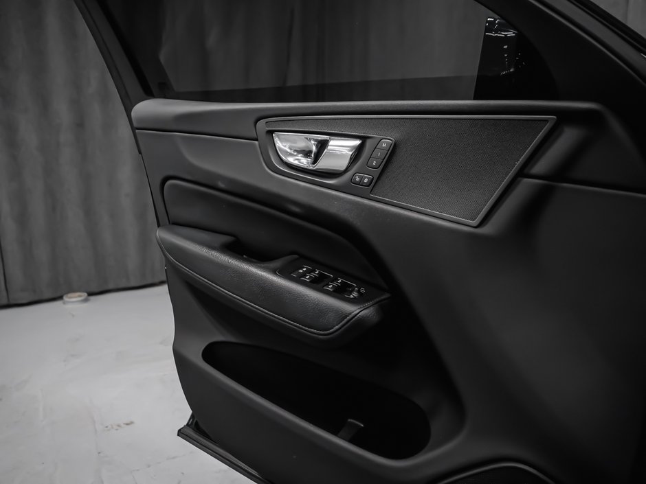 2019 Volvo XC60 Momentum-9