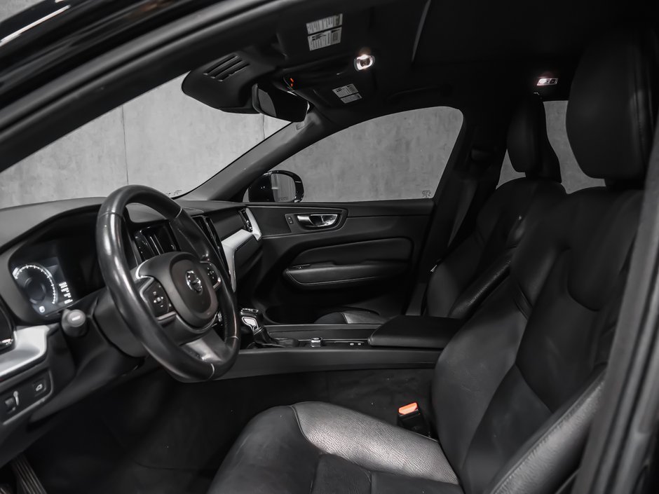 2019 Volvo XC60 Momentum-12