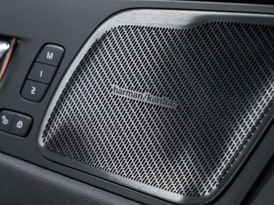 Volvo XC60 T6 MOMENTUM CLIMATE VISION HARMAN KARDON 2019-9