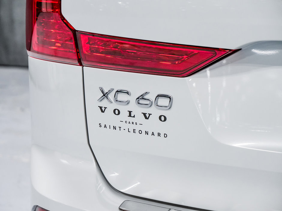 2020 Volvo XC60 T6 INSCRIPTION PREMIUM PLUS-9