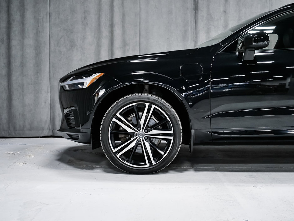 Volvo XC60 T8 R-DESIGN PREMIUM & PREMIUM PLUS 2020-8