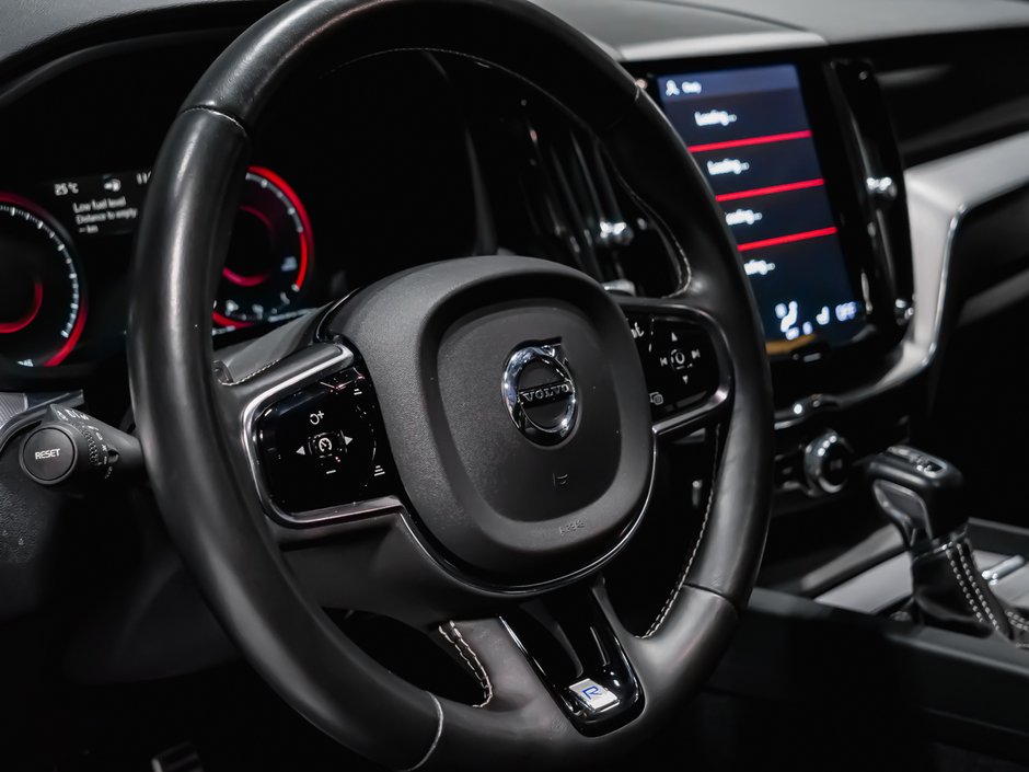 2020 Volvo XC60 R-Design-7