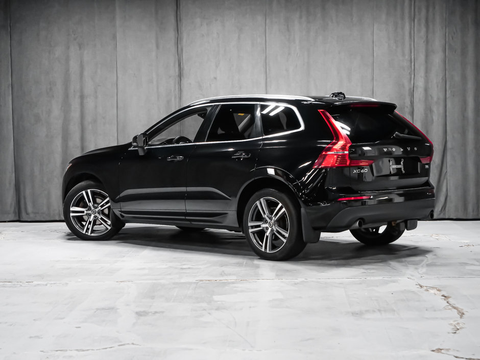 Volvo XC60 T5 MOMENTUM CLIMATE 2021-2