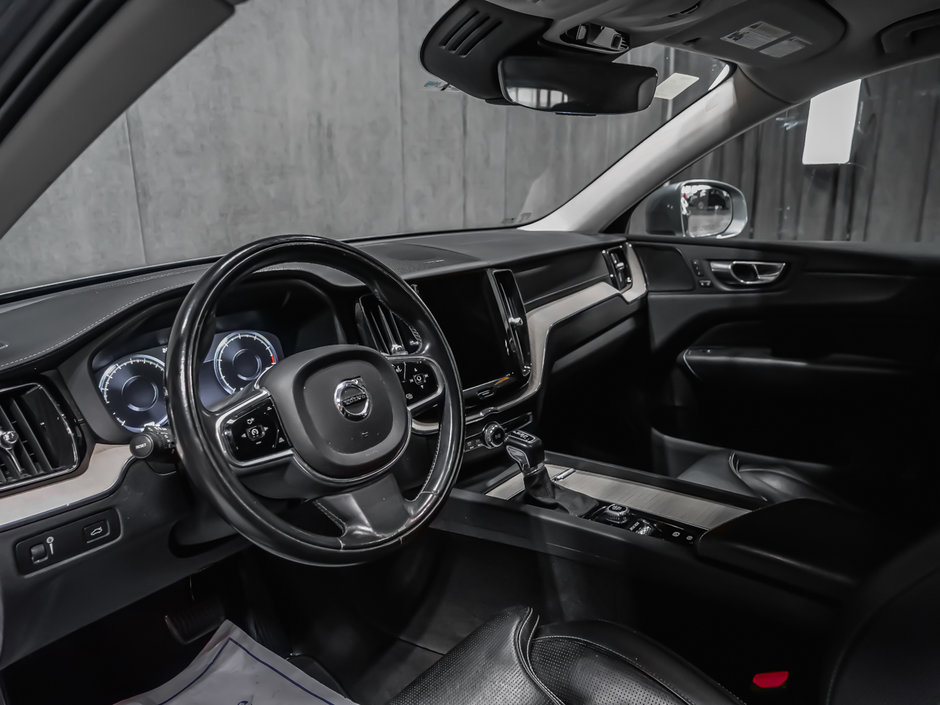 2021 Volvo XC60 T6 INSCRIPTION CLIMATE-6
