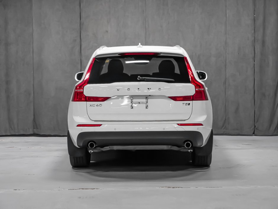 Volvo XC60 T5 MOMENTUM CLIMATE 2021-5