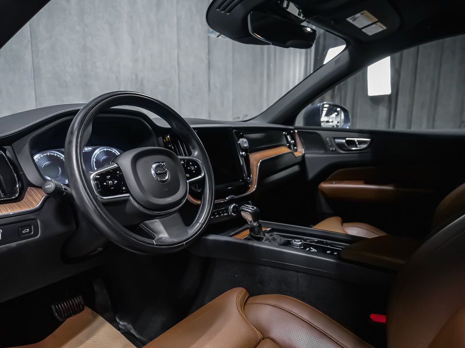 Volvo XC60 T6 INSCRIPTION CLIMATE 2021-6