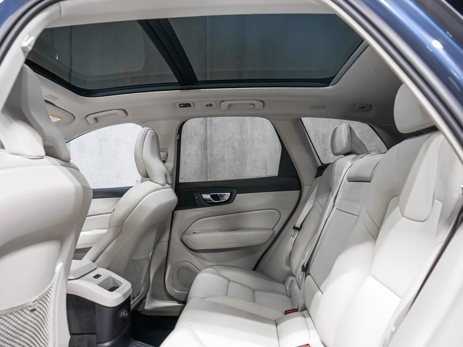 Volvo XC60 T8 INSCRIPTION EXPRESSION PREMIUM CLIMATE 2021-13