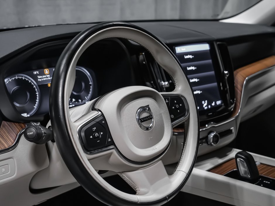 Volvo XC60 T8 INSCRIPTION EXPRESSION PREMIUM CLIMATE 2021-8