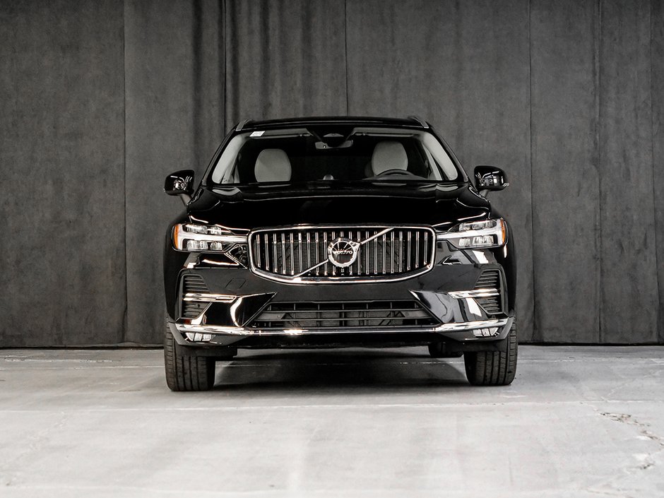 2022 Volvo XC60 B6 INSCRIPTION CLIMATE BOWERS & WILKINS-7