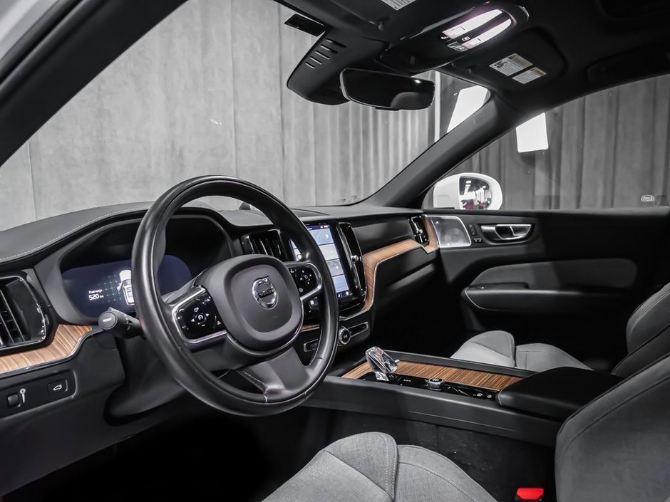 2022 Volvo XC60 Inscription-7
