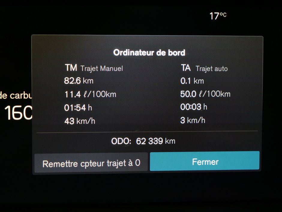 Volvo XC60 B6 MOMENTUM PREMIUM CLIMATE HARMAN 2022-8