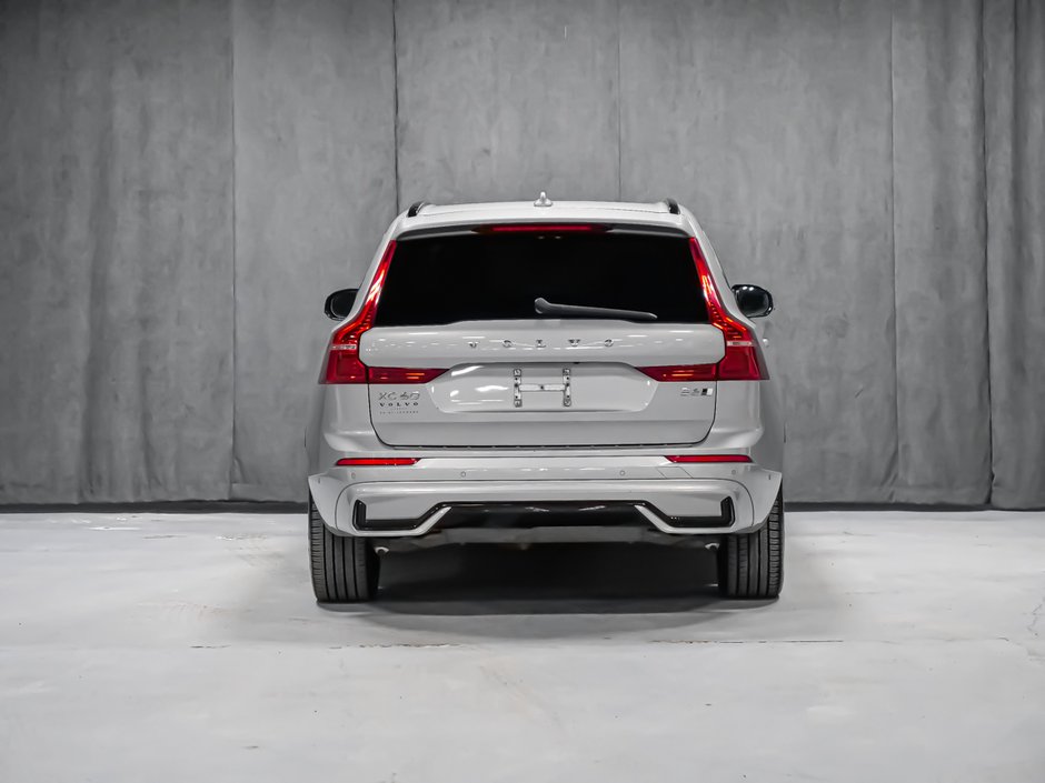 2022 Volvo XC60 B6 R-DESIGN CLIMATE ADVANCED BOWERS-2