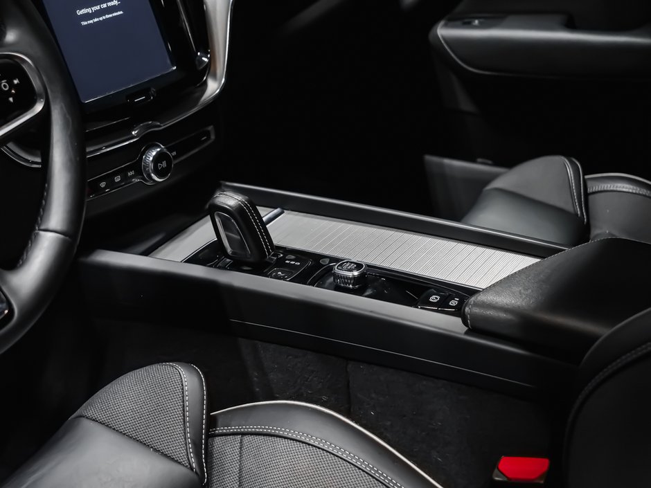 2022 Volvo XC60 B6 R-DESIGN CLIMATE ADVANCED BOWERS-4