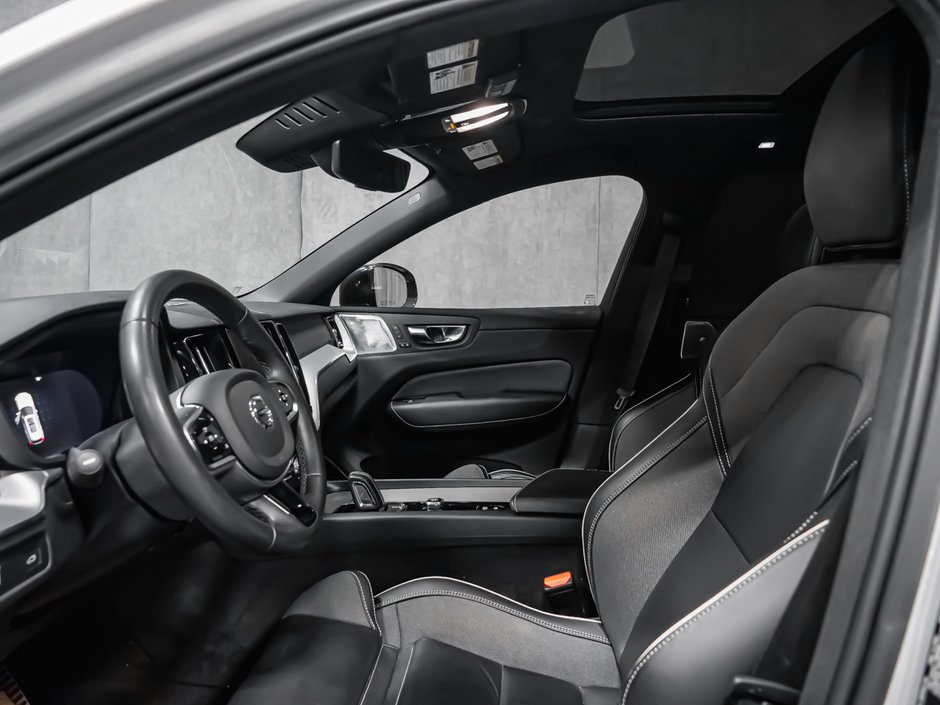 2022 Volvo XC60 B6 R-DESIGN CLIMATE ADVANCED BOWERS-10