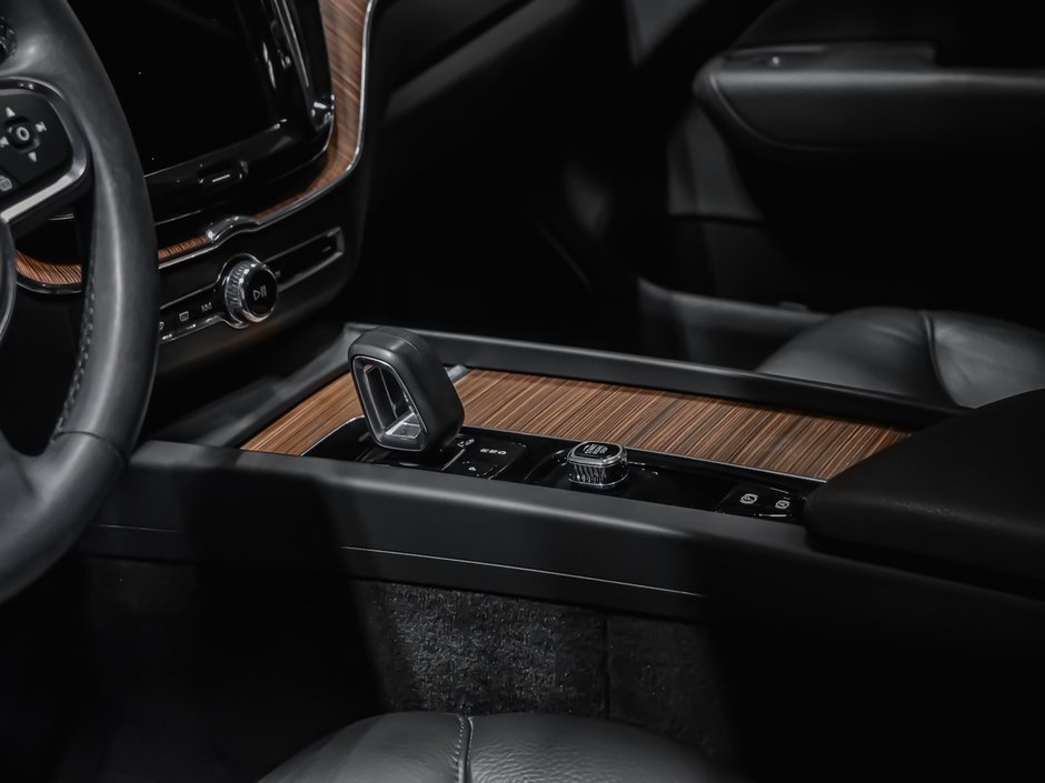 2022 Volvo XC60 B6 MOMENTUM CLIMATE PREMIUM MAGS 20PO-6