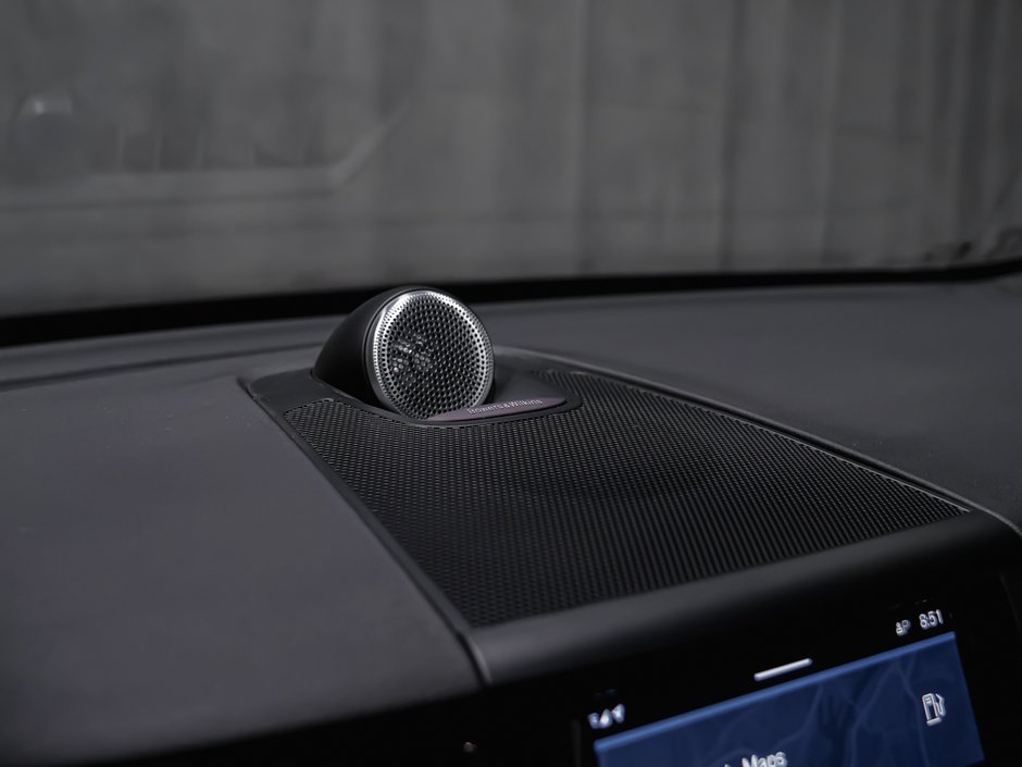 2022 Volvo XC60 B6 R-DESIGN CLIMATE-11