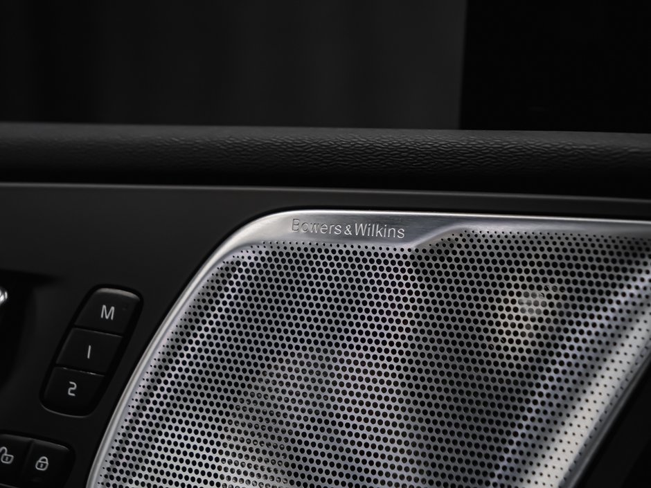 2022 Volvo XC60 B6 R-DESIGN CLIMATE-9