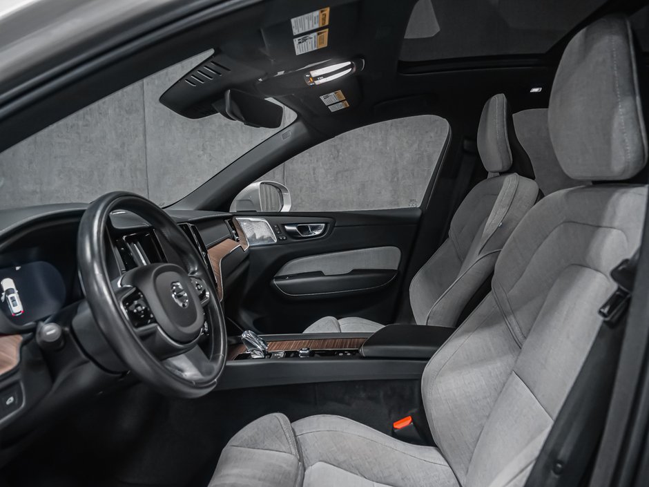 Volvo XC60 B6 INSCRIPTION CLIMATE BOWERS WILKINS 2022-9