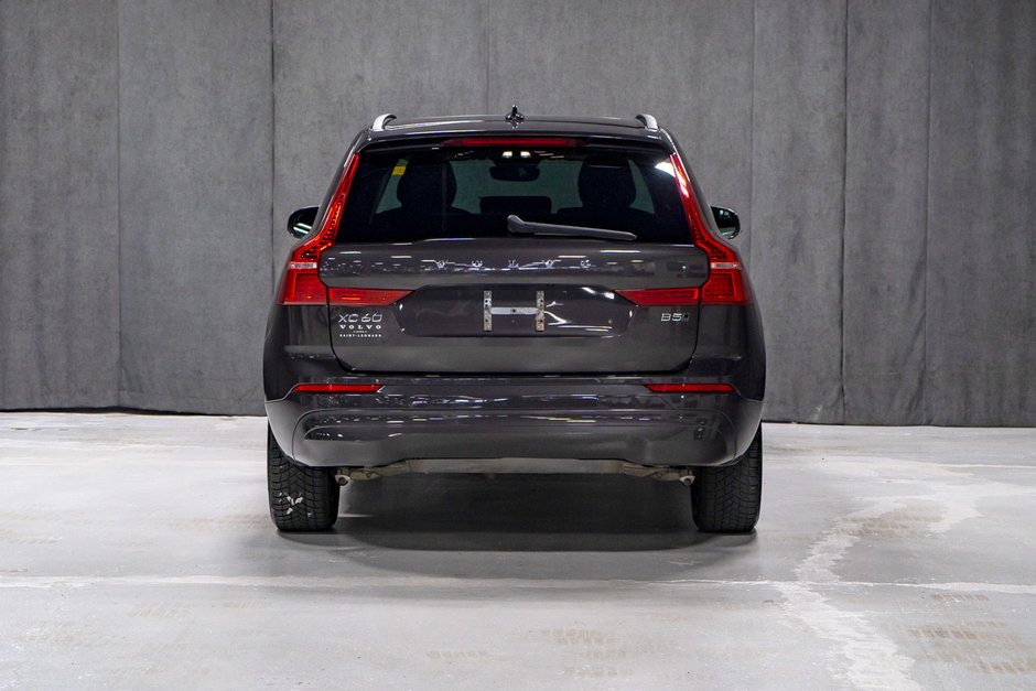Volvo XC60 B5 MOMENTUM HARMAN KARDON 2022-4