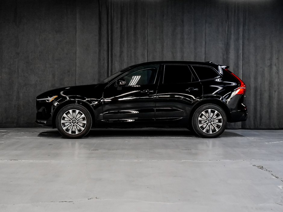 2023 Volvo XC60 PLUS DARK THEME-1