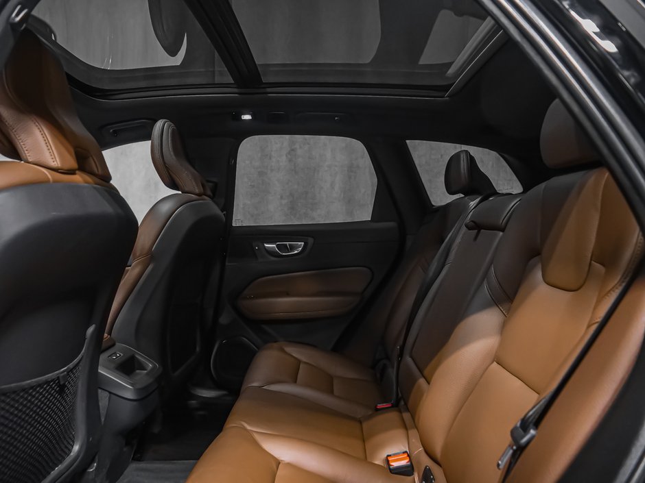 2023 Volvo XC60 PLUS BRIGHT-11