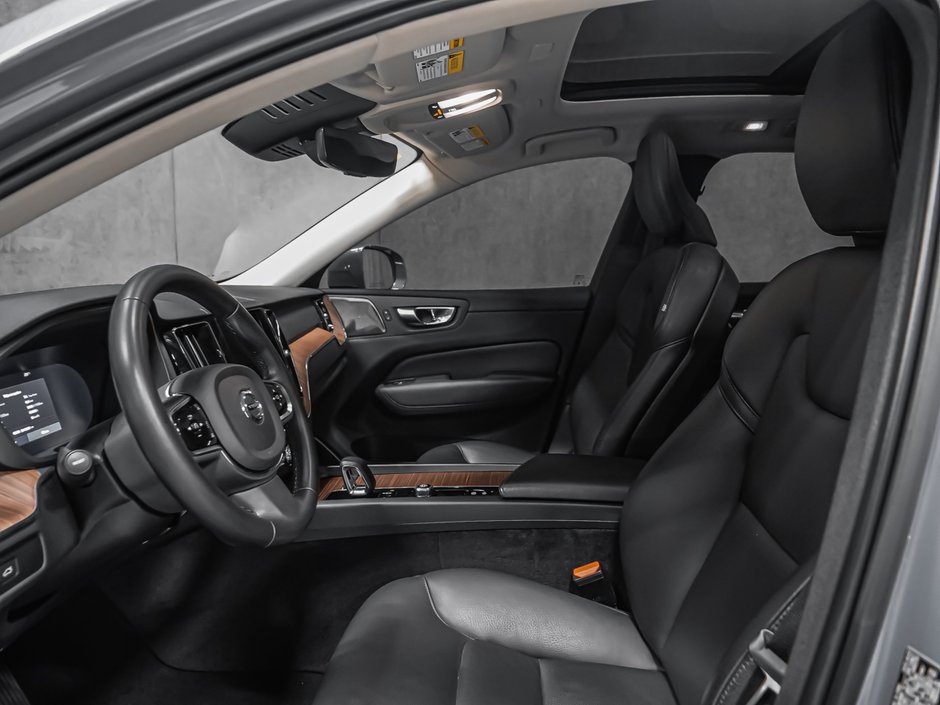 Volvo XC60 B6 PLUS BRIGHT CLIMAT HARMAN KARDON 2023-11