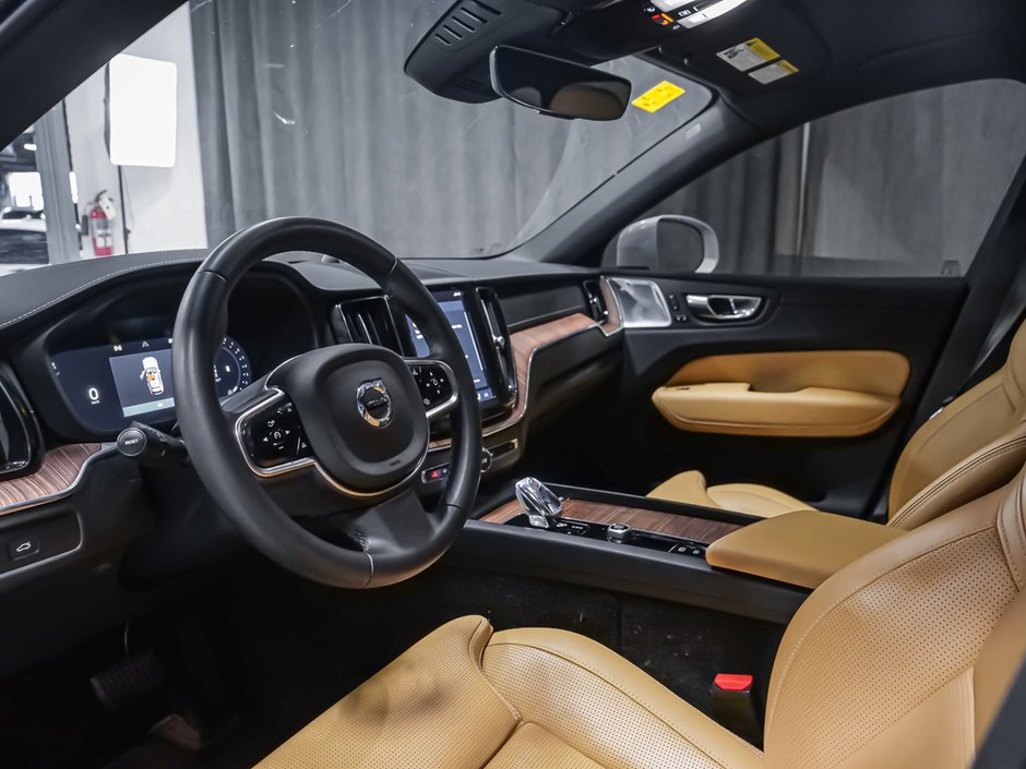 2023 Volvo XC60 B6 ULTIMATE BRIGHT BOWERS-1