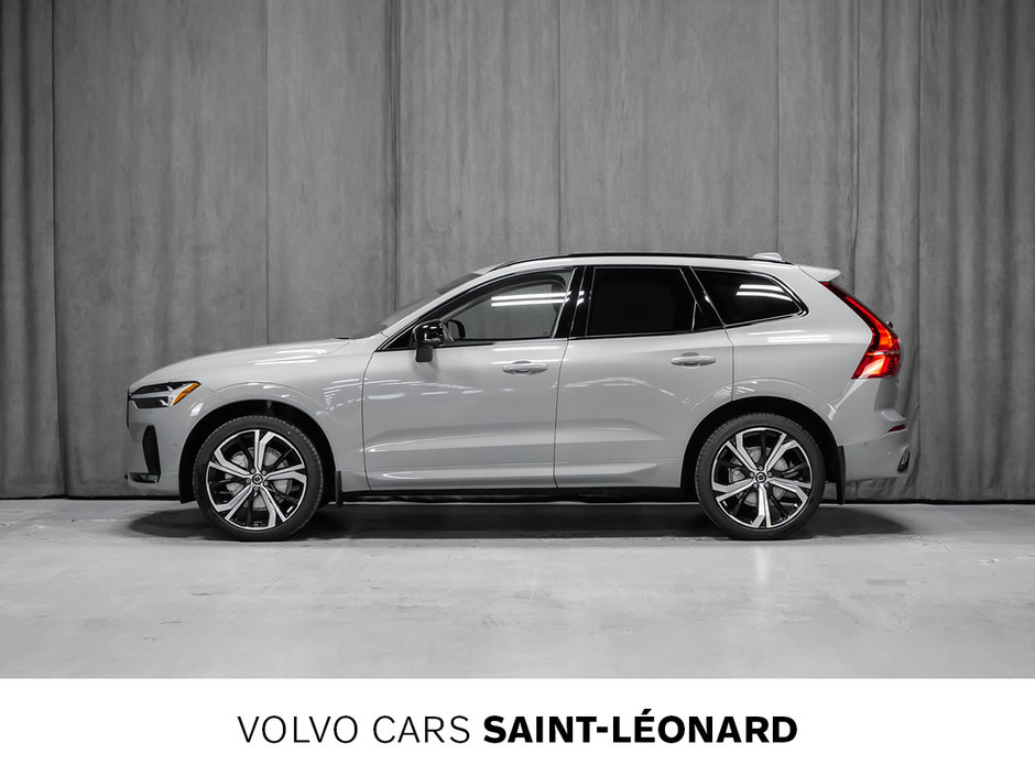 2024 Volvo XC60 ULTIMATE DARK THEME V24133 Volvo Cars Saint