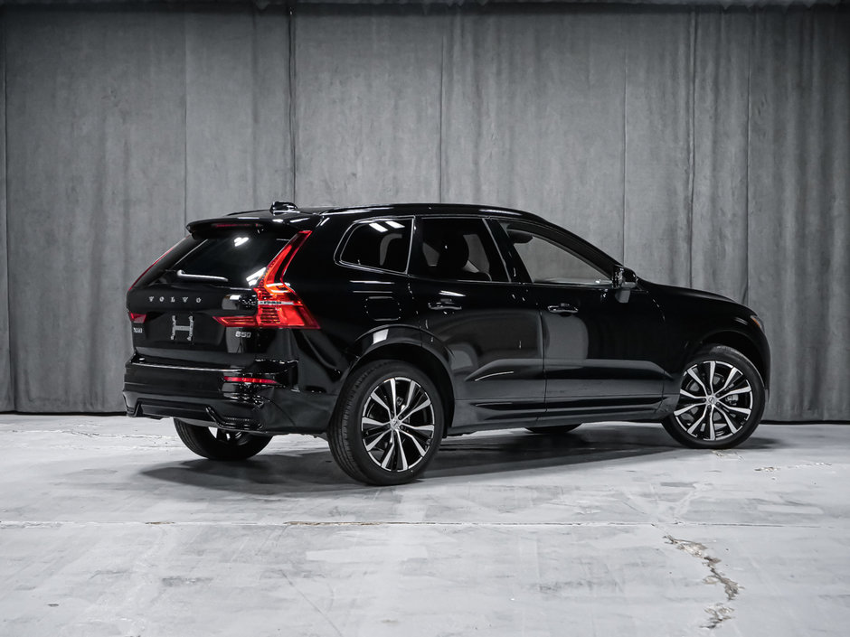 2024 Volvo XC60 B6 PLUS DARK CLIMATE-4