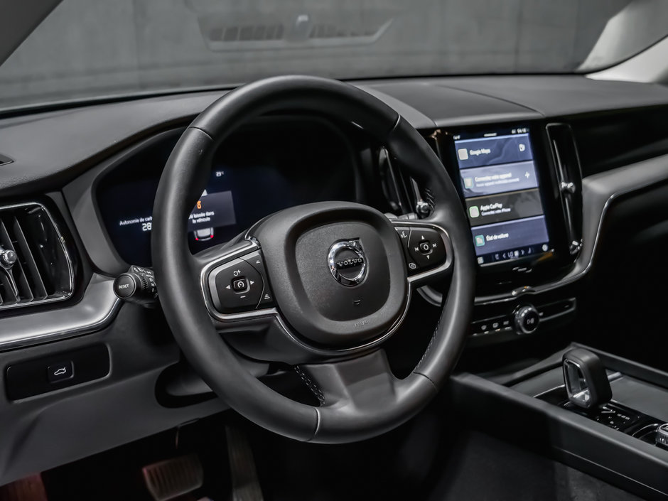 Volvo XC60 B5 CORE DARK CLIMATE 2024-8