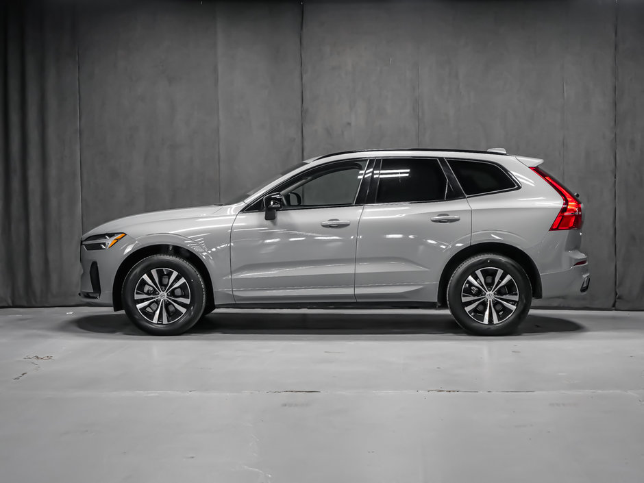 Volvo XC60 B5 CORE DARK CLIMATE 2024-2