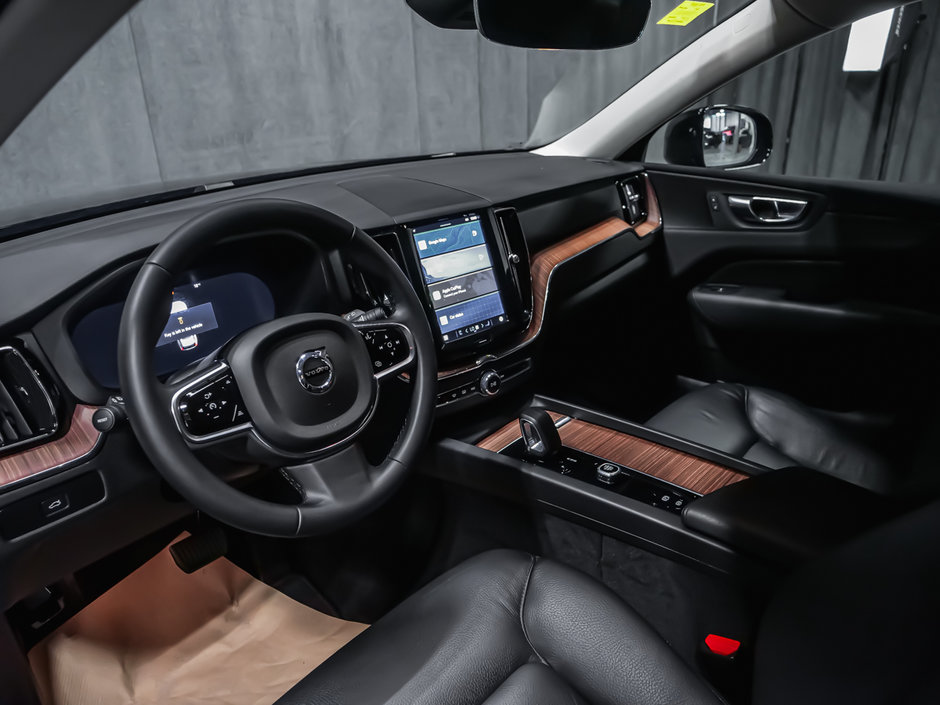 Volvo XC60 B5 PLUS DARK CLIMATE 2024-5