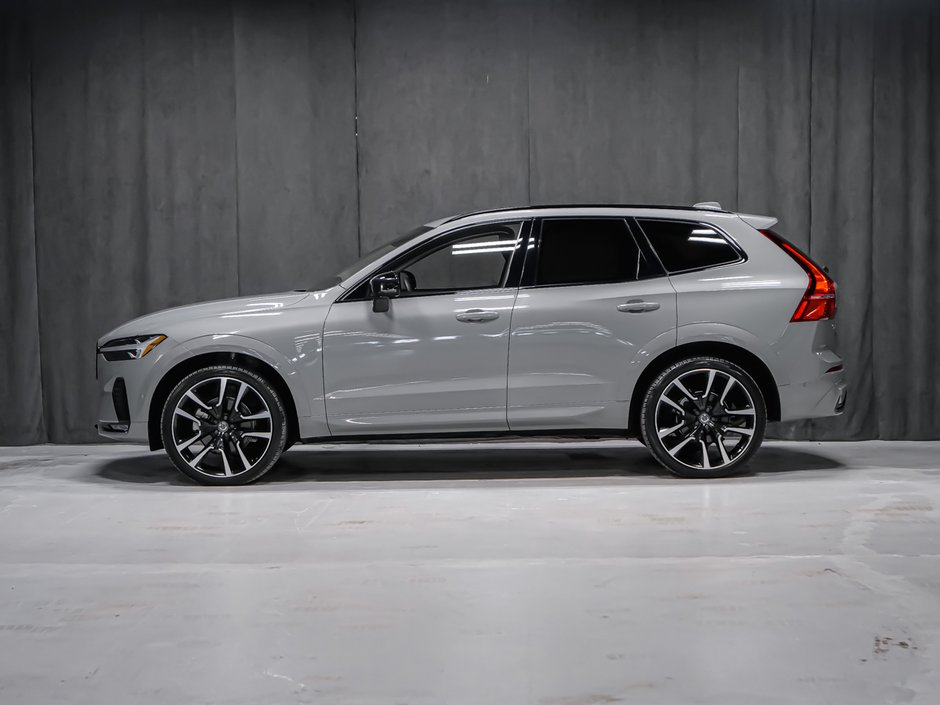2024 Volvo XC60 Ultimate Dark Theme-2
