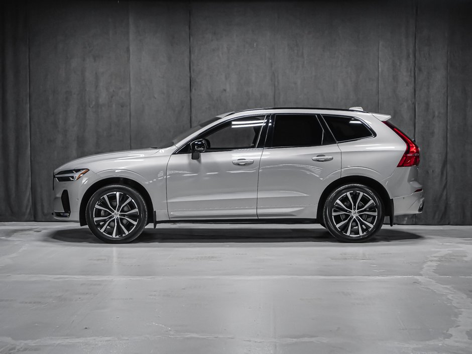 Volvo XC60 B5 PLUS DARK CLIMATE 2024-2