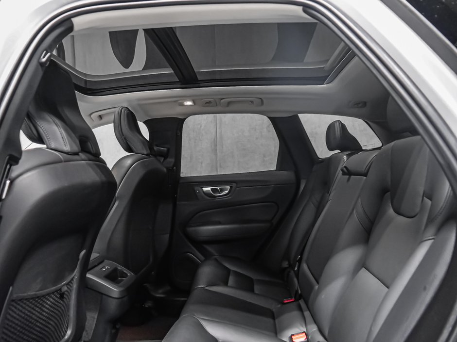 Volvo XC60 B5 PLUS DARK CLIMATE 2024-11