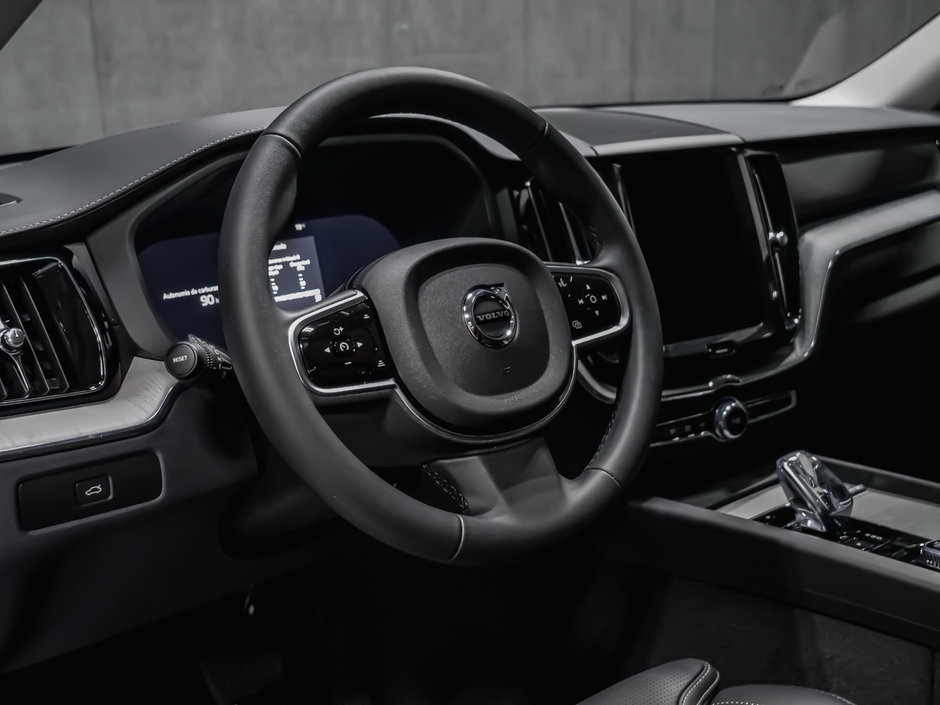 Volvo XC60 Ultra 2025-7