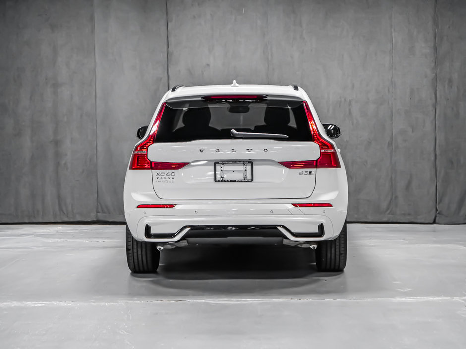 2025 Volvo XC60 Ultra-5