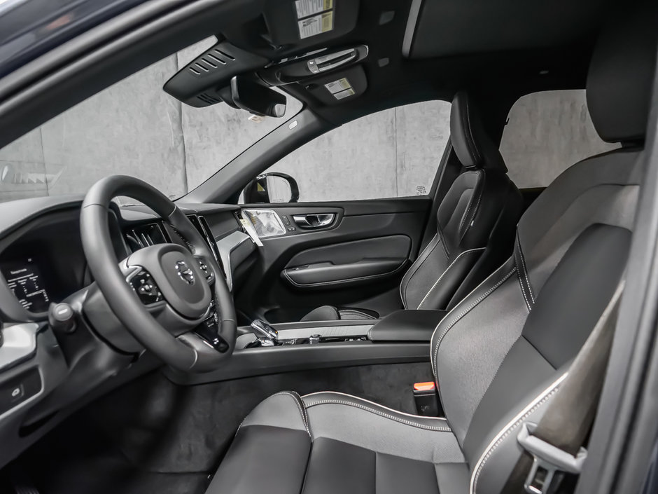 Volvo XC60 Ultra 2025-13