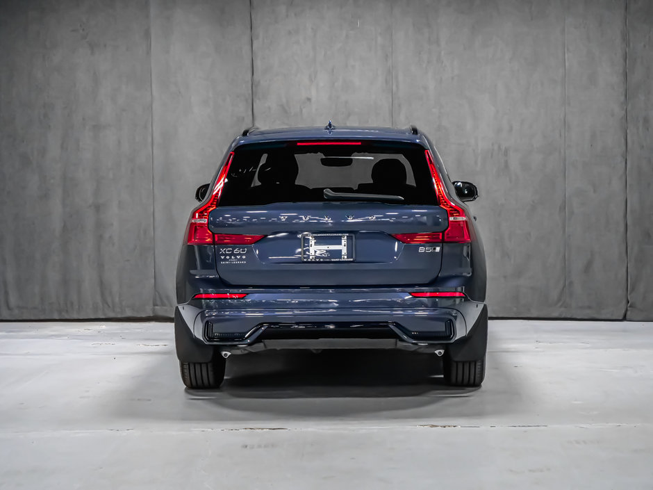 2025 Volvo XC60 Plus-5
