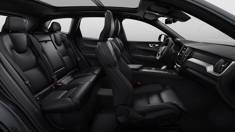 Volvo XC60 Ultra Black Edition 2025-10