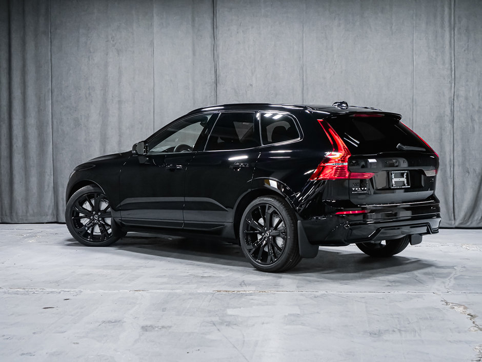 2025 Volvo XC60 Ultra Black Edition-5