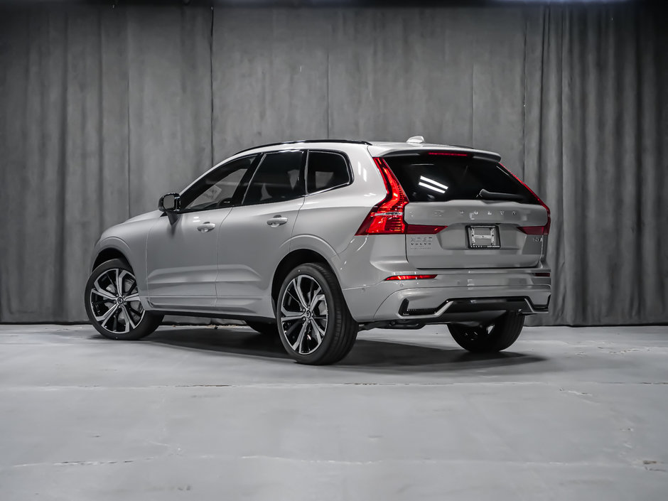 2025 Volvo XC60 Ultra-2