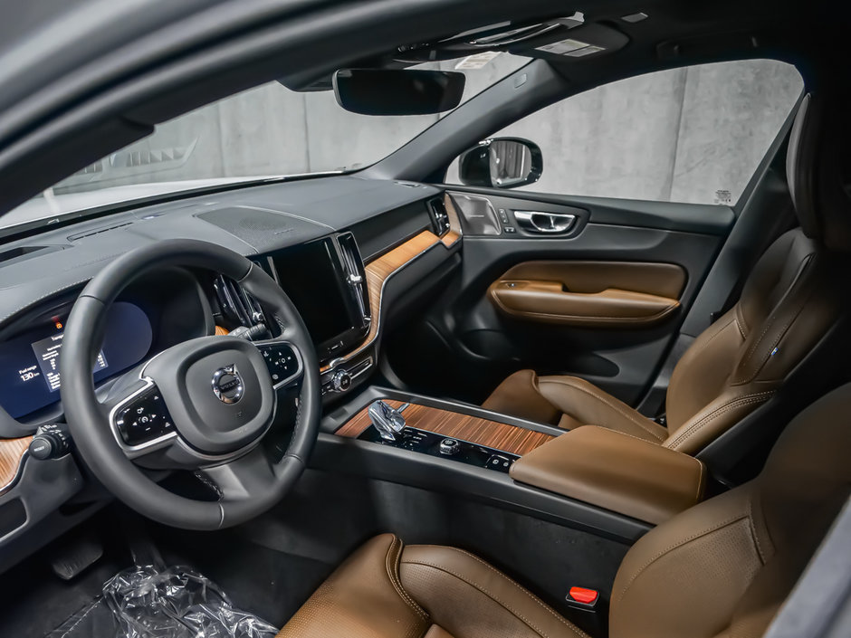 2025 Volvo XC60 Ultra-7